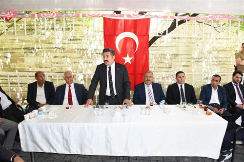 Kaymakamımız Sayın Nurhalil ÖZÇELİK,  Öğretmenevi’nde Düzenlenen Bayramlaşma Programına Katıldı. 