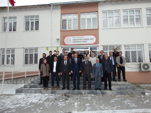 Kaymakamımız Sayın İsmail DEMİR Tuğrul Bey Anadolu Lisesi'ni ziyaret etti.